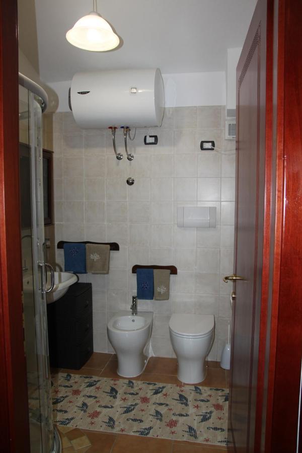 Magibac Due - Casa Vicino Aeroporto E Mater Olbia Apartment Exterior photo