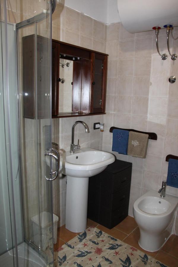 Magibac Due - Casa Vicino Aeroporto E Mater Olbia Apartment Exterior photo
