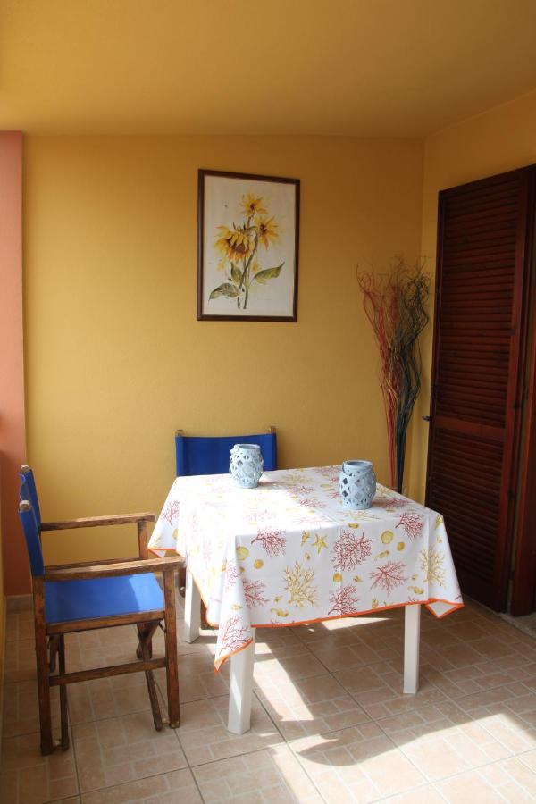 Magibac Due - Casa Vicino Aeroporto E Mater Olbia Apartment Exterior photo